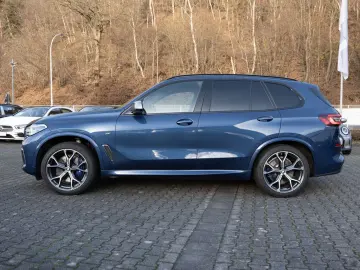 BMW X5 M50i PANO AHK HUD 360  LASER LED STANDHZ ACC