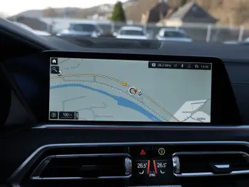BMW X5 M50i PANO AHK HUD 360  LASER LED STANDHZ ACC
