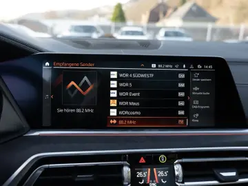 BMW X5 M50i PANO AHK HUD 360  LASER LED STANDHZ ACC