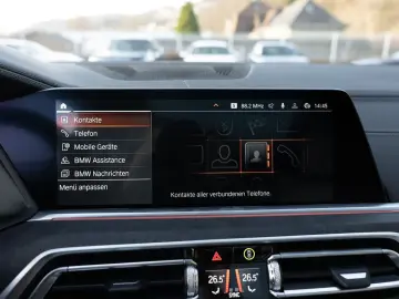 BMW X5 M50i PANO AHK HUD 360  LASER LED STANDHZ ACC