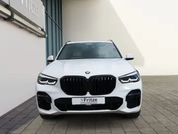 BMW X5 M50 i LED LEDER NAVI PANO SHZ PDC SOFT-CLOSE