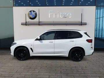 BMW X5 M50 i LED LEDER NAVI PANO SHZ PDC SOFT-CLOSE