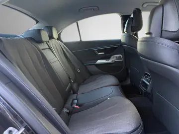 MERCEDES-BENZ E 200 Avantgarde Fahrass. Plus Burmest…