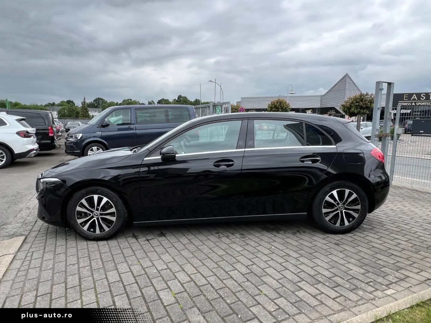 MERCEDES-BENZ A 180 d Advanced LED Mbux R-Kamera Fer&hellip;