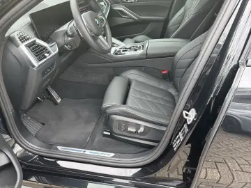 BMW X6 xDrive30d M Sport Luft Pano H&K Soft-Close