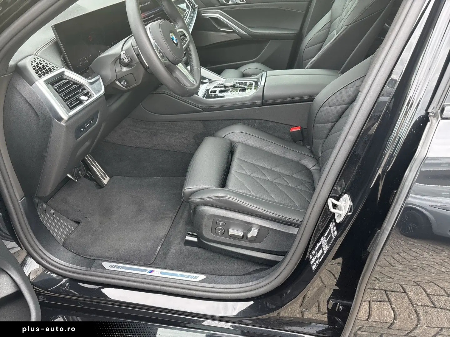 BMW X6 xDrive30d M Sport Luft Pano H&K Soft-Close
