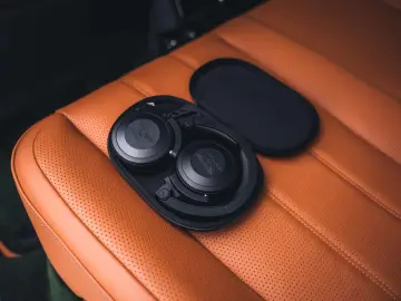 Bentley Bentayga S V8   Viridian Green   Naim   22