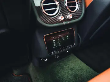 Bentley Bentayga S V8   Viridian Green   Naim   22