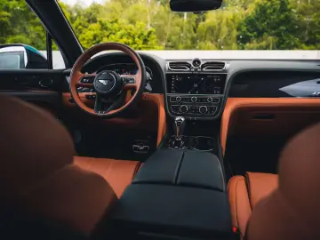 Bentley Bentayga S V8   Viridian Green   Naim   22