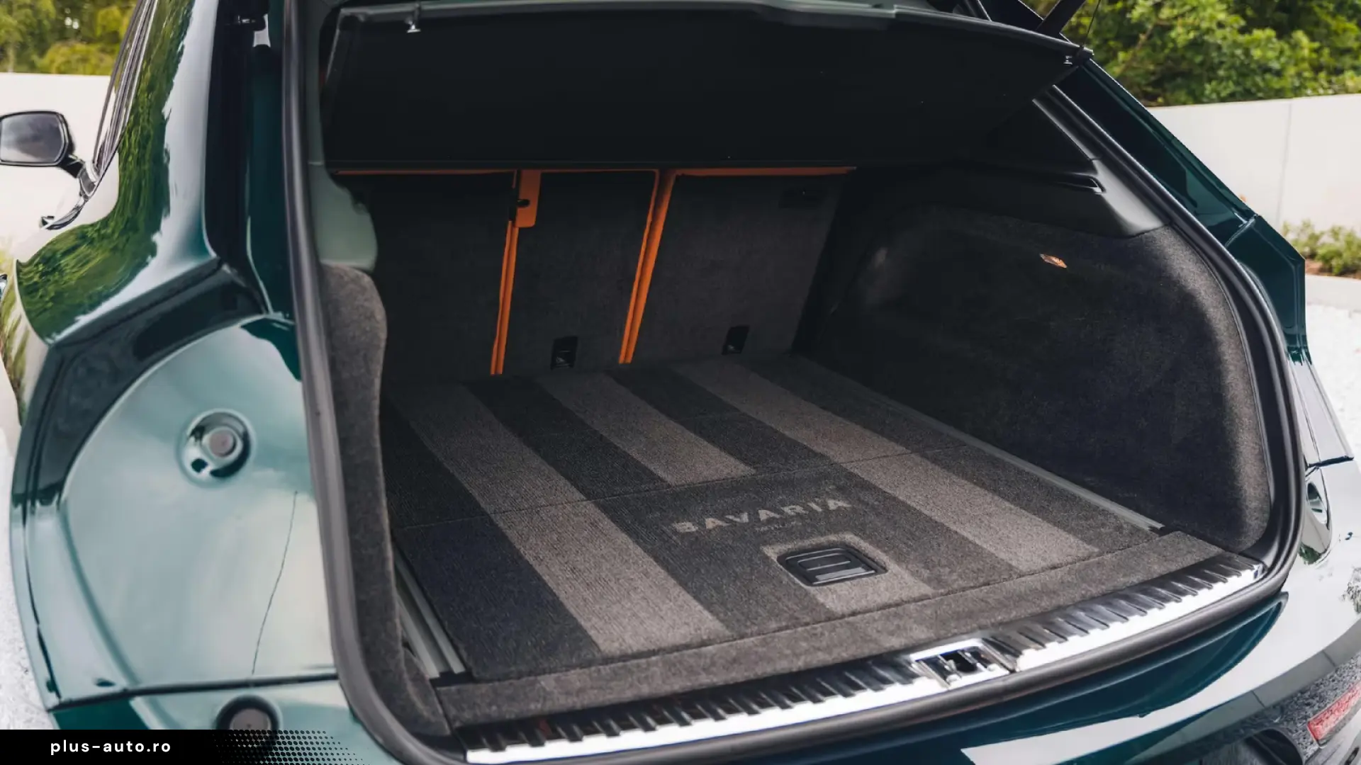 Bentley Bentayga S V8   Viridian Green   Naim   22
