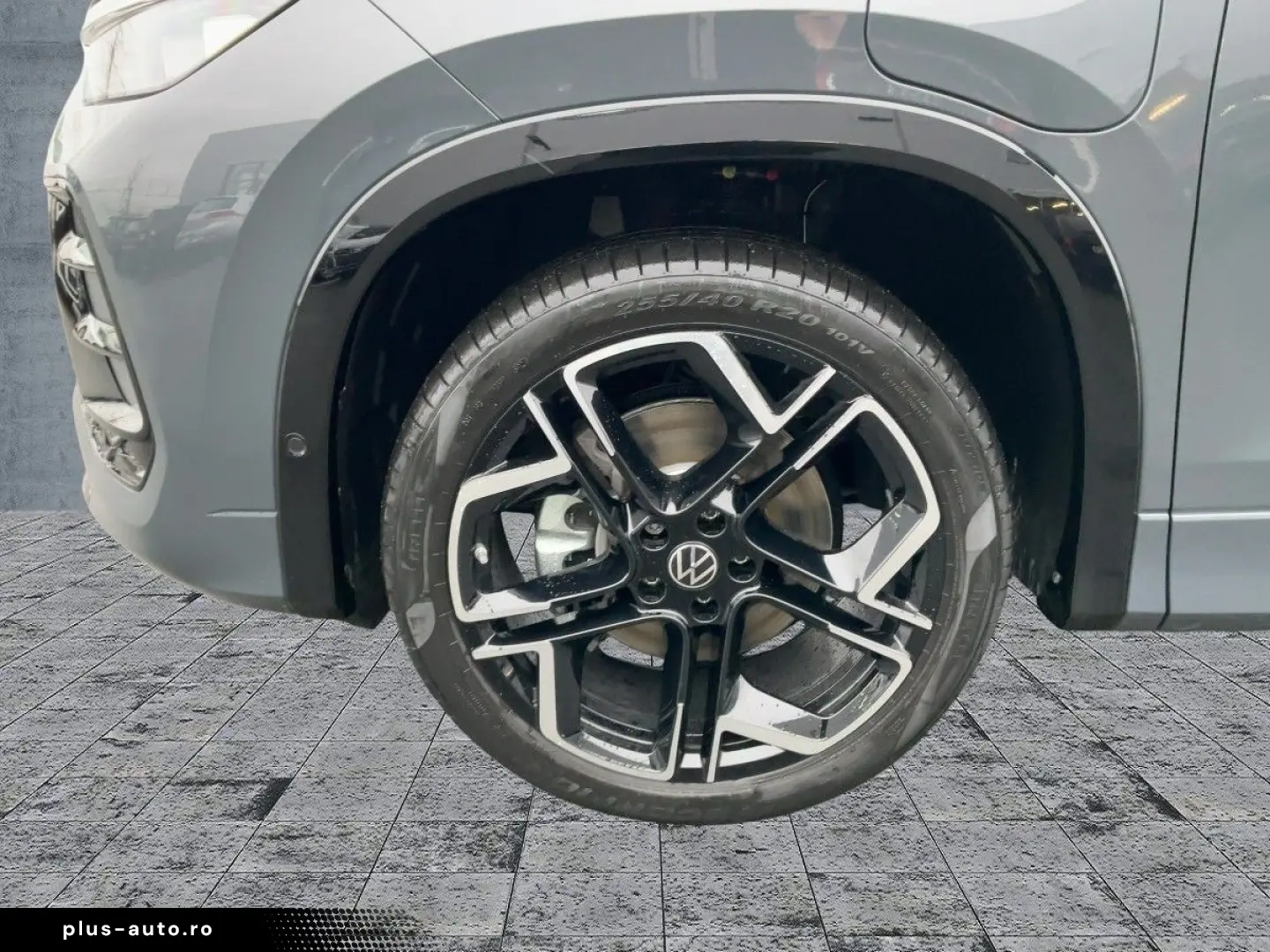 VW Tayron 1.5 l eHybrid R-Line   MATRIX LED   PANO