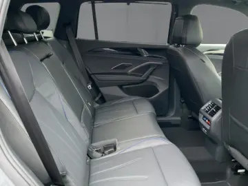 VW Tayron 1.5 l eHybrid R-Line   MATRIX LED   PANO