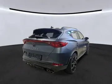 CUPRA Formentor VZ5 4x4 BEATS MATRIX