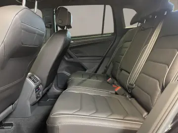 VW Tiguan 2.0 TDI BMT 4Motion R-Line DCC NaviPro LM
