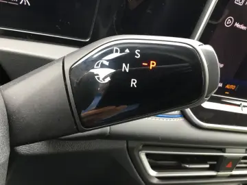 VW Tiguan 2.0 TDI DSG 4M R-Line AHK 20  Pano