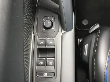 VW Tiguan 2.0 TDI DSG 4M R-Line AHK 20  Pano