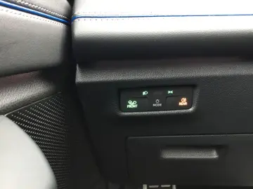 VW Tiguan 2.0 TDI DSG 4M R-Line AHK 20  Pano