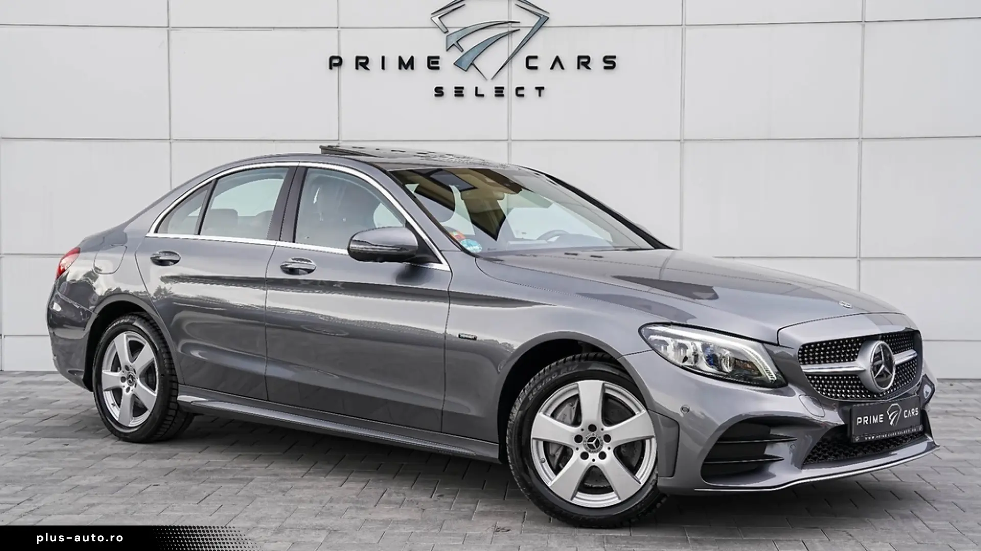 Mercedes-Benz C 300 e 4MATIC 9G-TRONIC AMG Line
