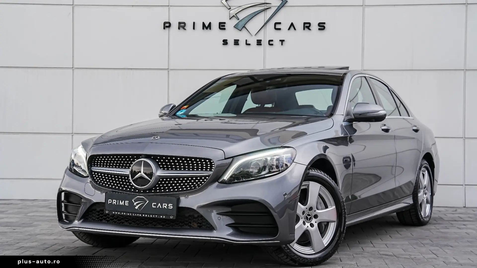 Mercedes-Benz C 300 e 4MATIC 9G-TRONIC AMG Line
