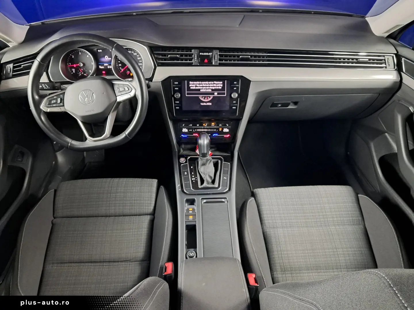 VOLKSWAGEN PASSAT COMFORTLINE DSG 150CP 2022