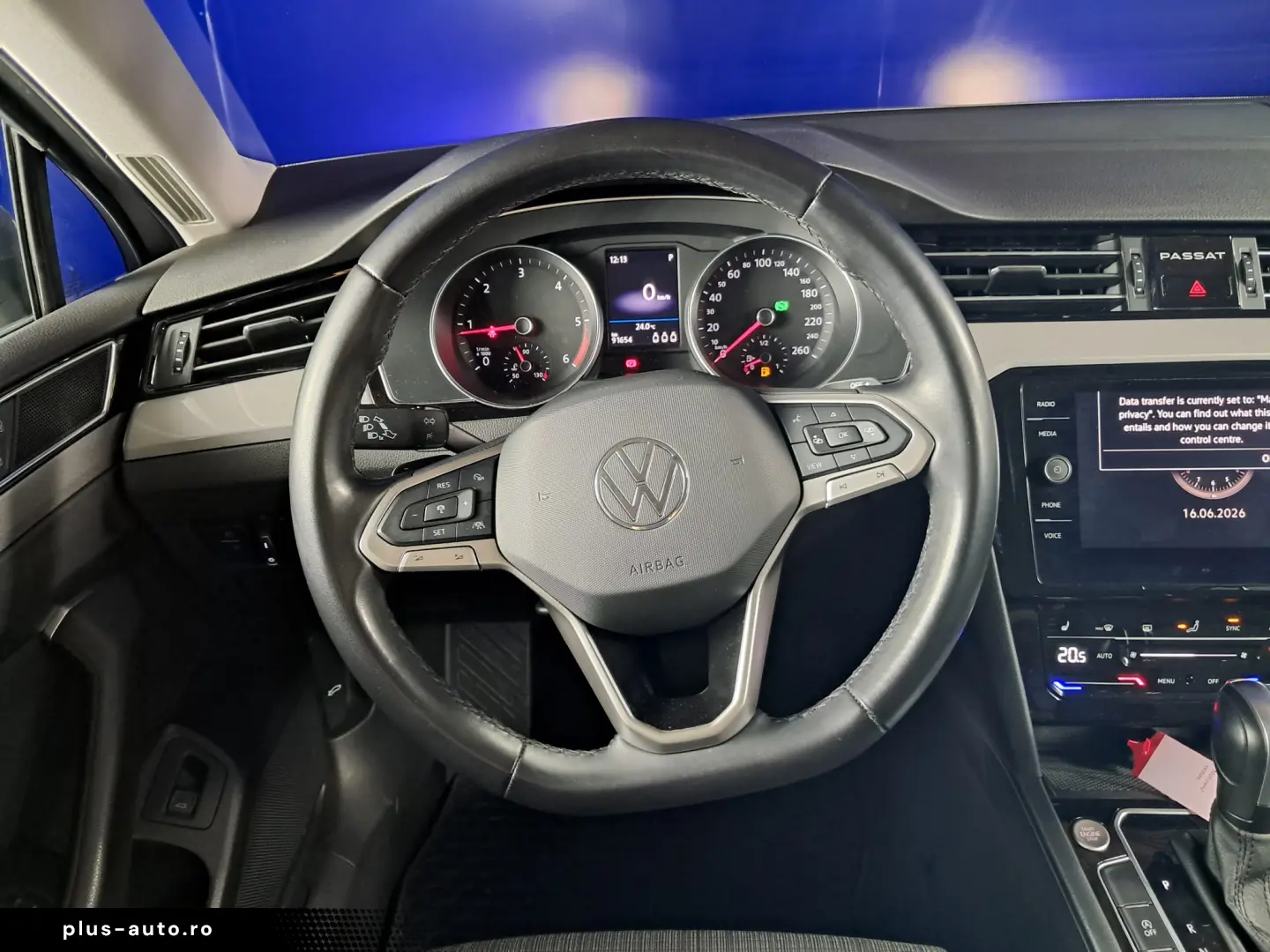 VOLKSWAGEN PASSAT COMFORTLINE DSG 150CP 2022