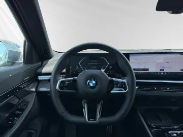 BMW 520d xDriveM Sport