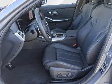 BMW M3 Competition DrivAss  ParkAss  LivePro Head-Up