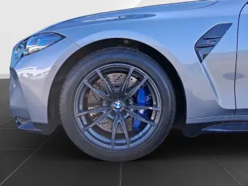 BMW M3 Competition DrivAss  ParkAss  LivePro Head-Up