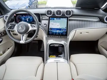 MERCEDES-BENZ GLC 300 de Edition Avantgarde 4MATIC A…