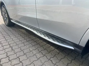 MERCEDES-BENZ GLC 300 e 4M AMG-Premium AHK Pano Dist…