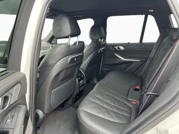 BMW X5 xDr 50e M SPORT PRO 2Achs AHK Pano H K DAPro