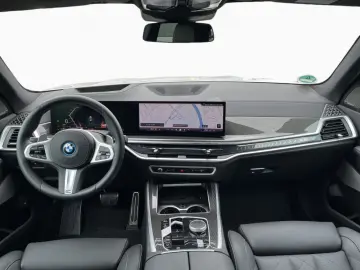 BMW X5 xDr 50e M SPORT PRO 2Achs AHK Pano H K DAPro