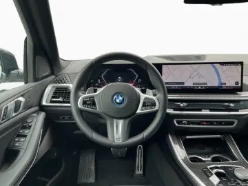 BMW X5 xDr 50e M SPORT PRO 2Achs AHK Pano H K DAPro