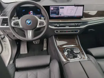BMW X5 xDrive50e M Sport AHK Harman K Kamera LED