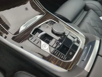 BMW X5 xDrive50e M Sport AHK Harman K Kamera LED