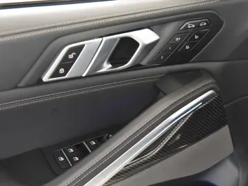 BMW X6 xDrive30d M Sport Pro ACC LED Gestik HUD Pano