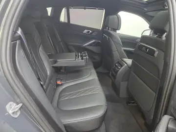 BMW X6 xDrive40d M Sport Pro AHK 22Zoll Sitzlüftung
