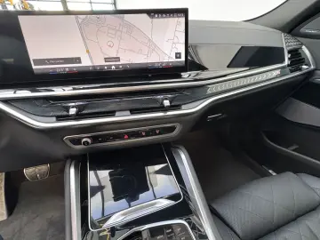 BMW X6 xDr30d M Sport Pro ACC 360 Pano H&K 22Zoll