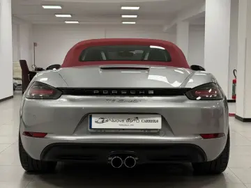 PORSCHE Porsche 718 Spyder Boxster 2.0