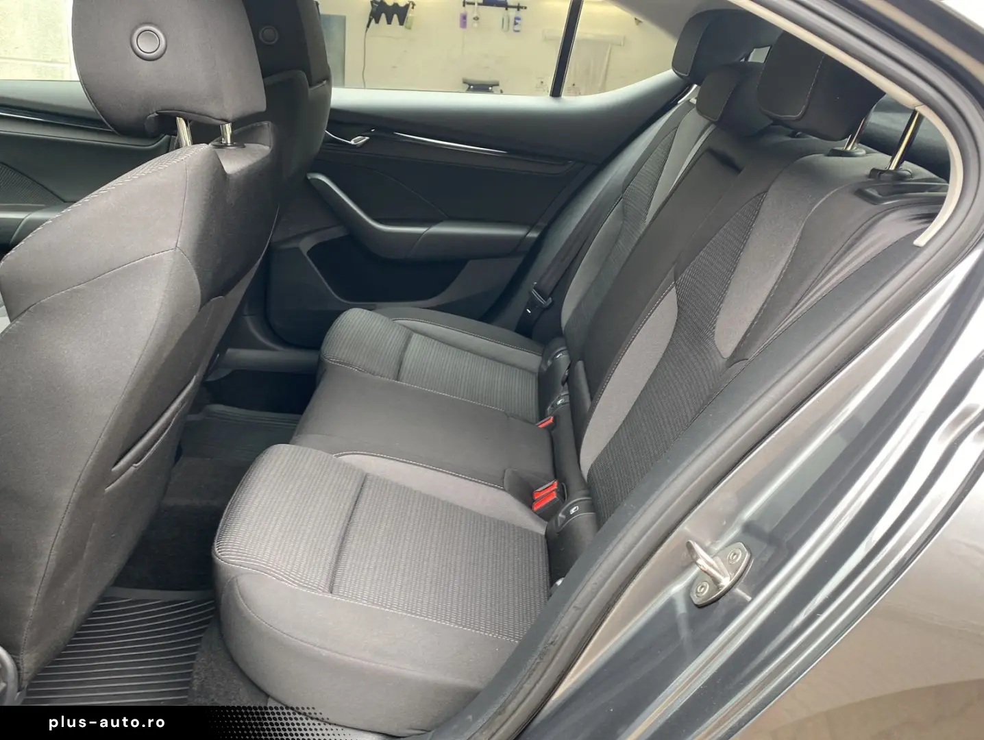 SKODA Octavia 1.0 TSI DSG Ambition Einparkhilfe LED