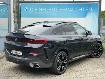 BMW X6 xDrive40d M Sport 22  Massage AHK StHzg PANO