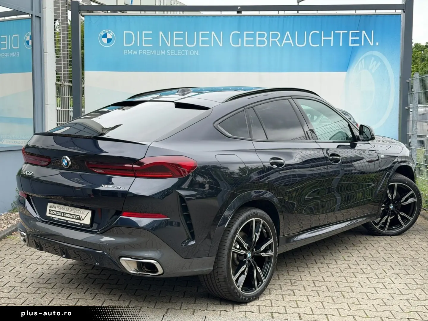 BMW X6 xDrive40d M Sport 22  Massage AHK StHzg PANO