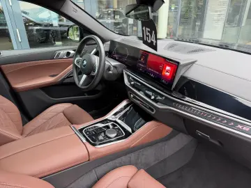 BMW X6 xDrive40d M Sport 22  Massage AHK StHzg PANO