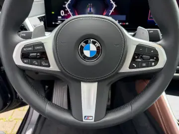 BMW X6 xDrive40d M Sport 22  Massage AHK StHzg PANO
