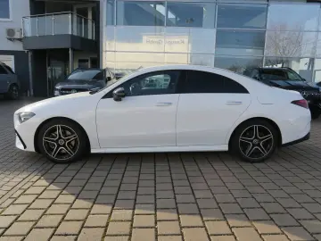 MERCEDES-BENZ CLA 200 AMG Line (EURO 6e) Night Fahra…