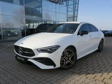 MERCEDES-BENZ CLA 200 AMG Line (EURO 6e) Night Fahra…