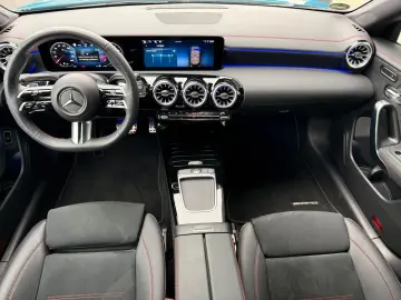 MERCEDES-BENZ CLA 200 Coupé AMG NIGHT MEMORY FAHR-ASS MBEAM