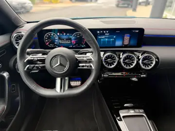 MERCEDES-BENZ CLA 200 Coupé AMG NIGHT MEMORY FAHR-ASS MBEAM