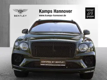 BENTLEY Bentayga V8