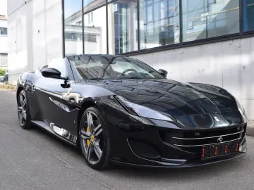 FERRARI Portofino 3.9 T V8 DCT  Carbon LED Lenkrad PPF